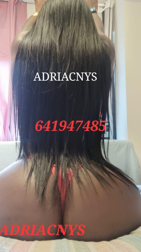 ADRIACNYS la morena de tus sueños húmedos