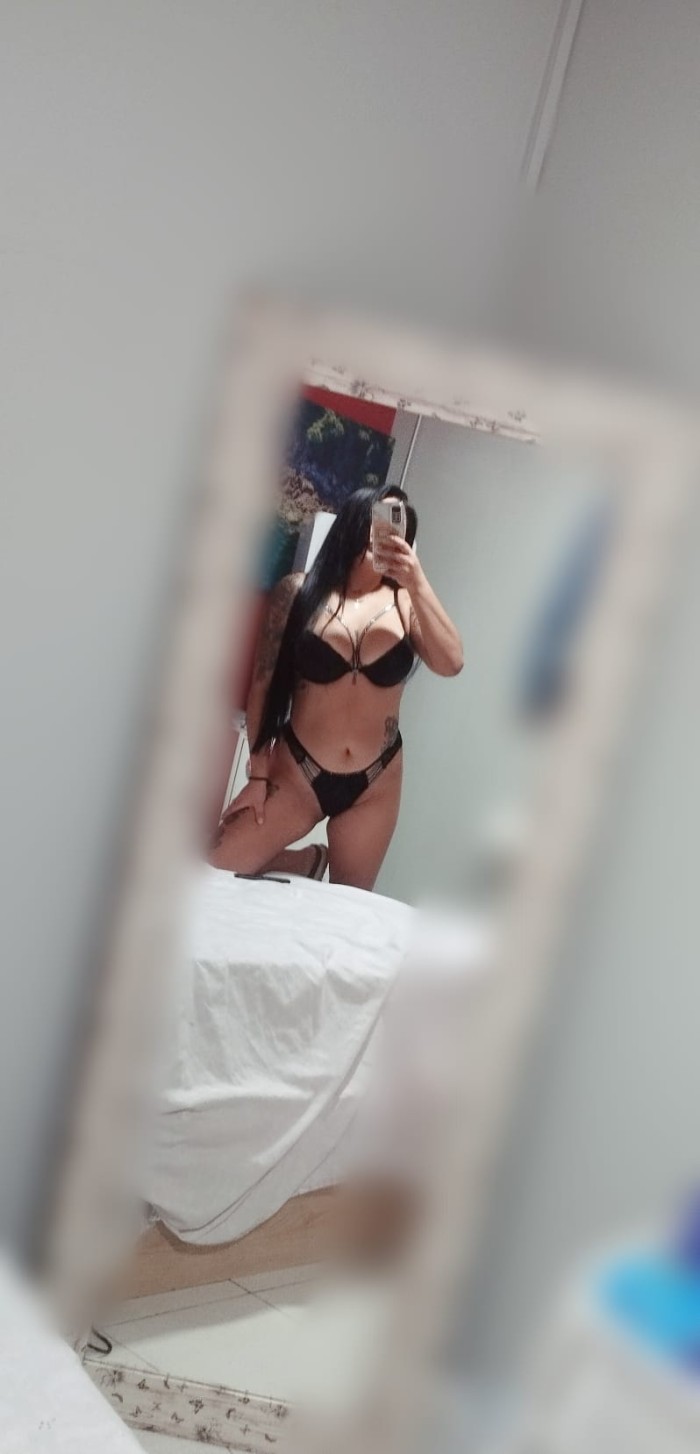 SALOME HERMOSA COLOMBIANA PARA TU POLLA