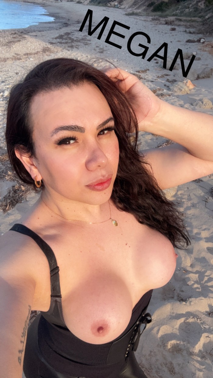 EN REUS LA MÁS MORBOSA, SENSUAL Y FOLLADORA