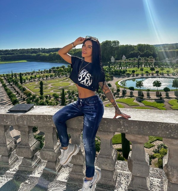 Novedad en tu ciudad hermosa súper femenina latina exclusiva VIP