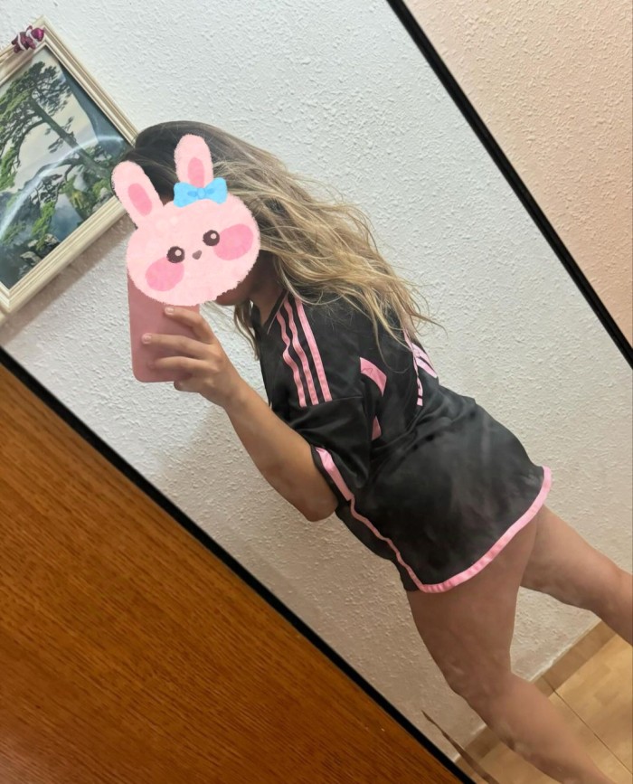 Chica dispuesta a hacerte gozar bien rico