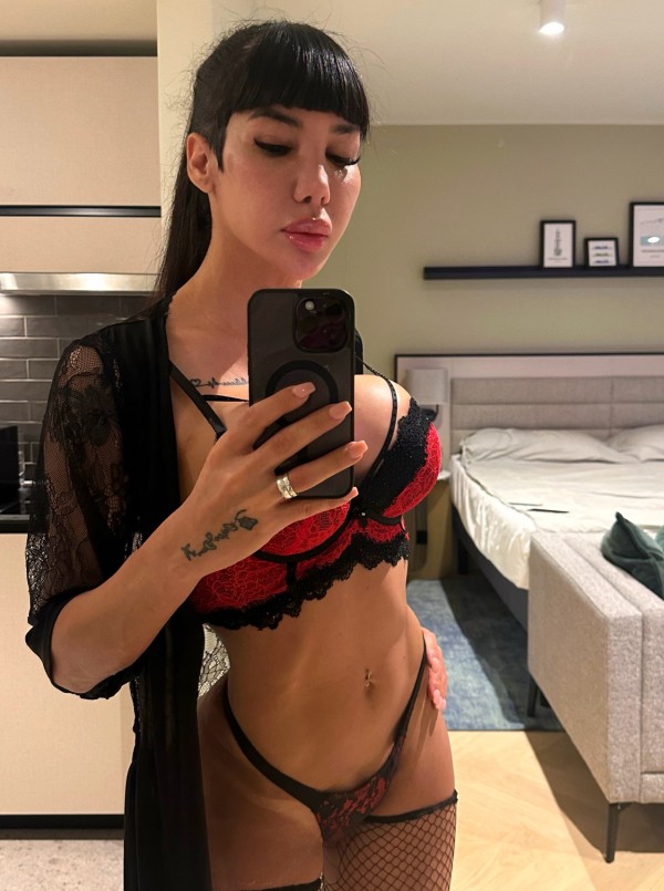 Karol Morena: La Trans que Encenderá tus Sentidos en Palma