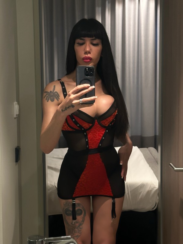 Karol Morena: La Trans que Encenderá tus Sentidos en Palma