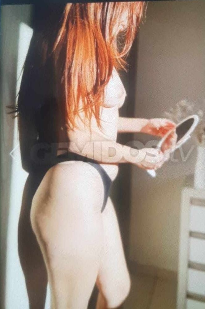 LA RUBIA MAS CACHONDA QUE CONOCERAS