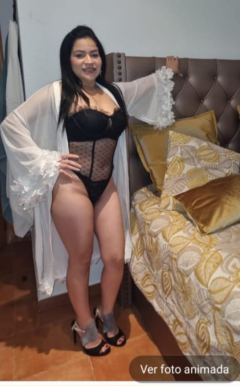 Violeta: Una Colombiana Inolvidable en Alcantarilla