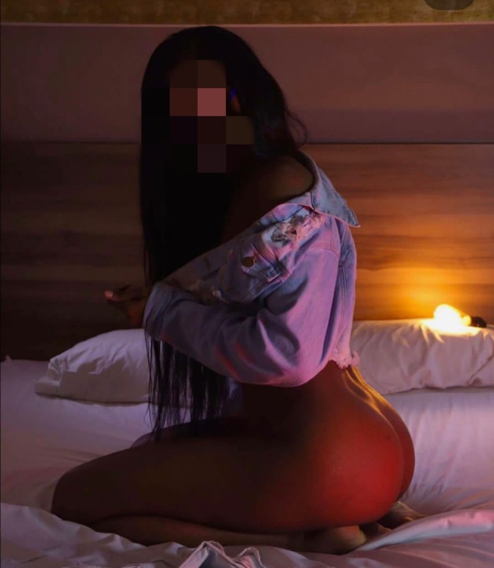 Lorca recién llegada morenaza cariñosa Eva