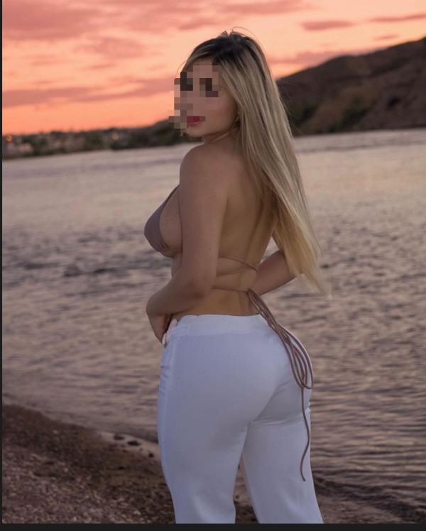 Hola cariño soy Miriam nueva en la zona