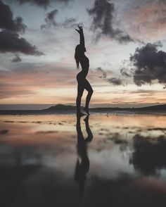 FOTOGRAFIA EROTICA – DESNUDOS – PUBLICACIONES ONLYFANS SOLO CHICAS