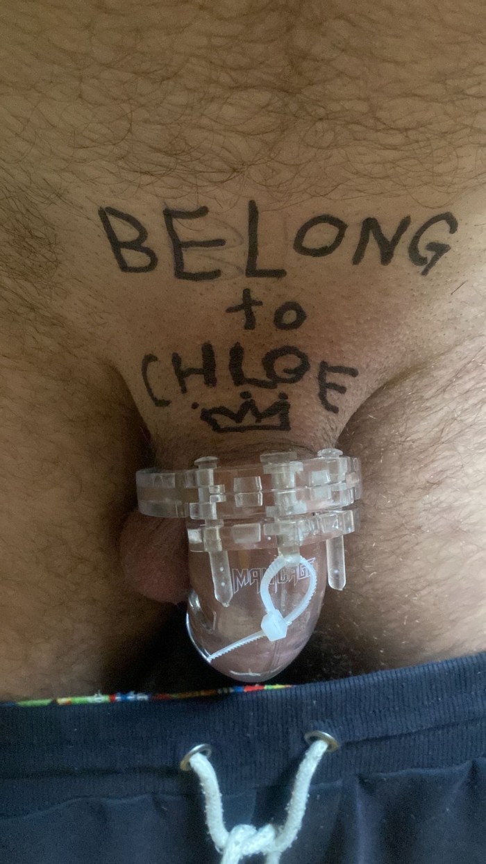 Domina madura, casada, cruel y exigente