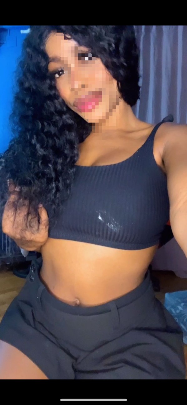 QUIERO COMPLACER TODOS TUS FETICHES AMOR