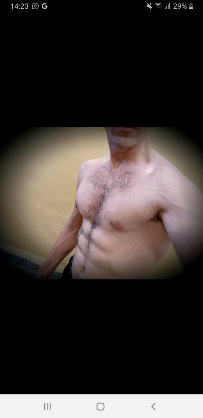 Travieso y jugueton