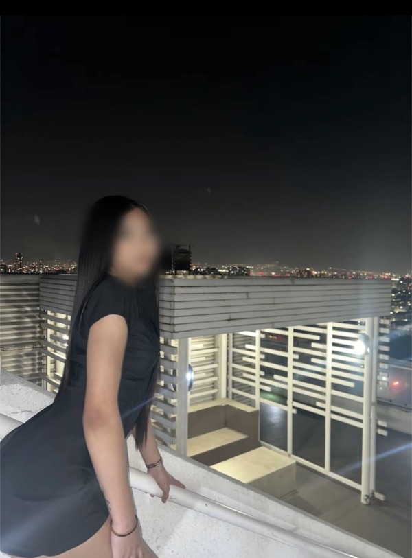 Tlf:631 69 58 72 23 jovencita solo realizo salidas a hotel y domicilio