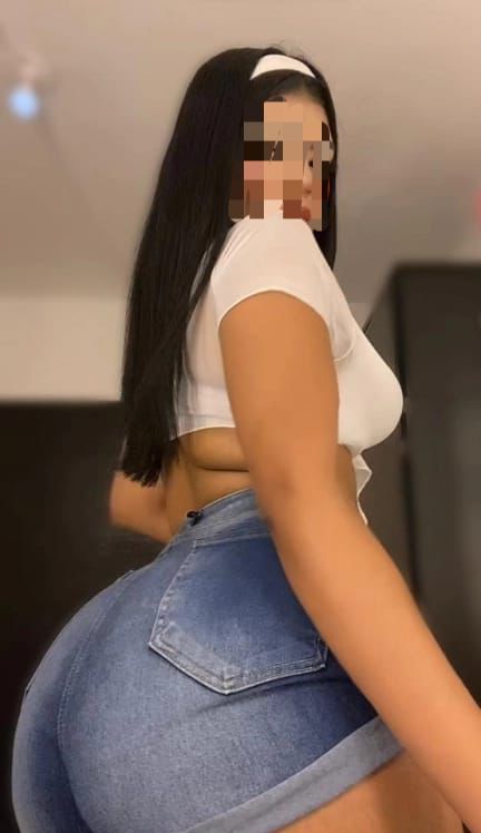 Mía tú canaria buenorra con ganas de polla