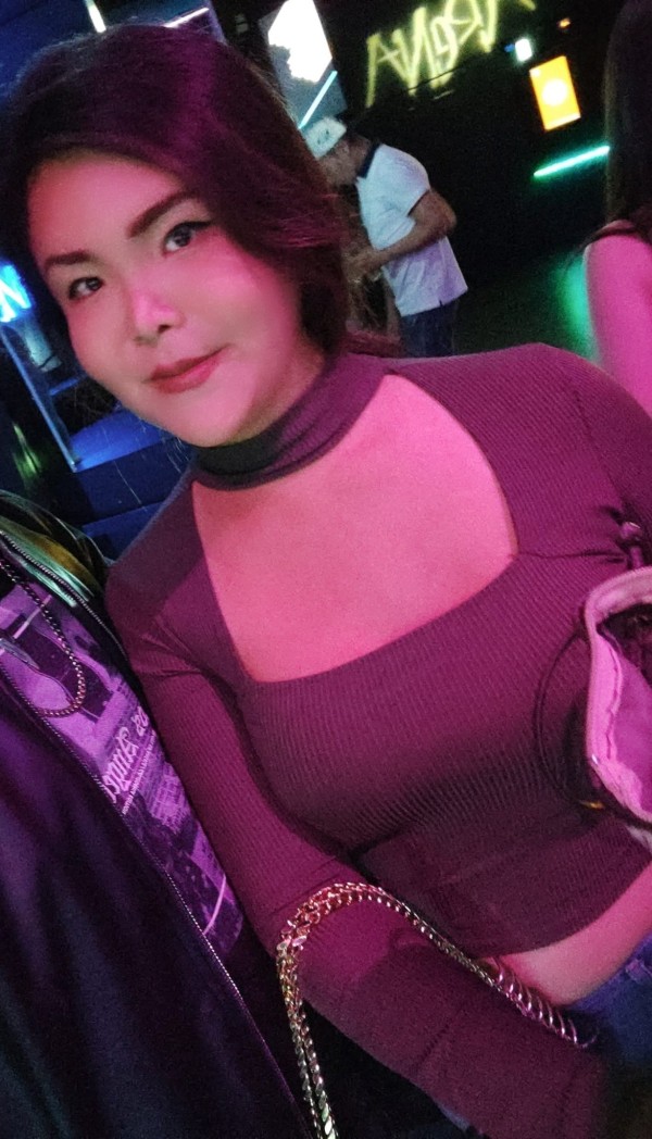 Aiko latina 24 horas , dulce y complaciente