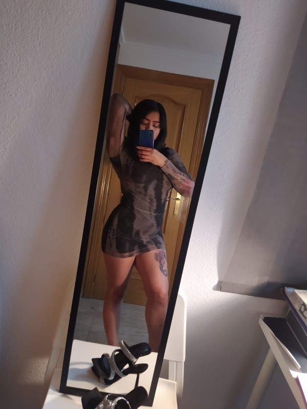 SEXY Y CON GANAS DE FIESTA GANDIA