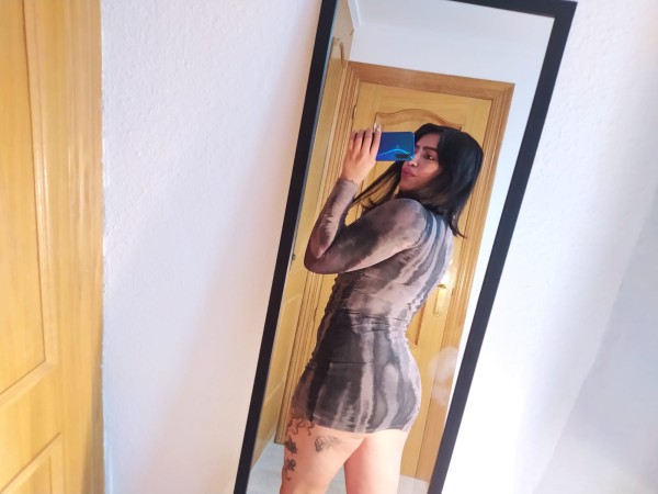 SEXY Y CON GANAS DE FIESTA GANDIA