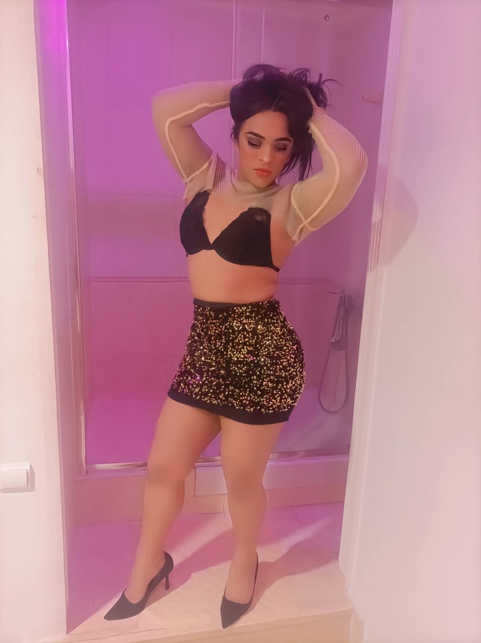 TRANS EXÓTICA COMPLETA DOTADA Y MUY FOGOSA