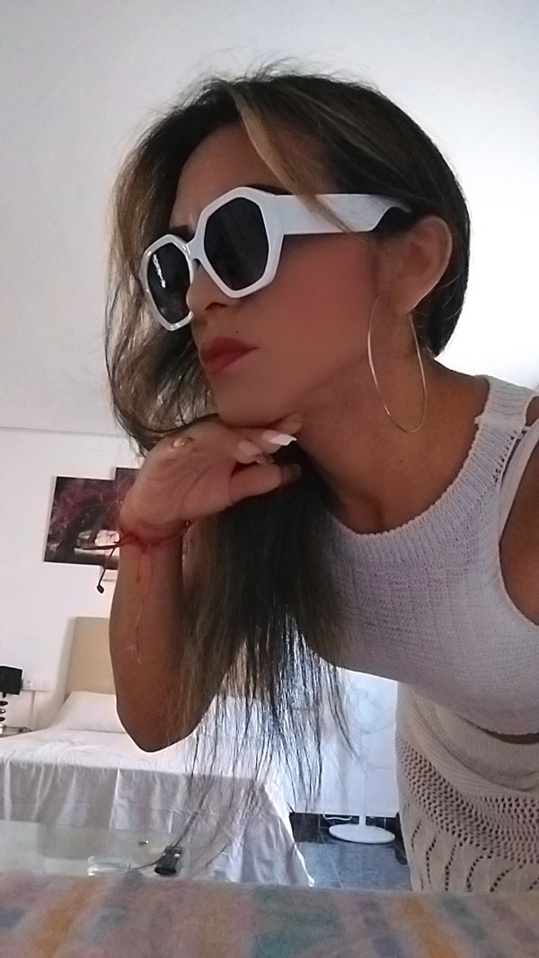 Kristina Colombiana /llegadita a tu Ciudad versatil