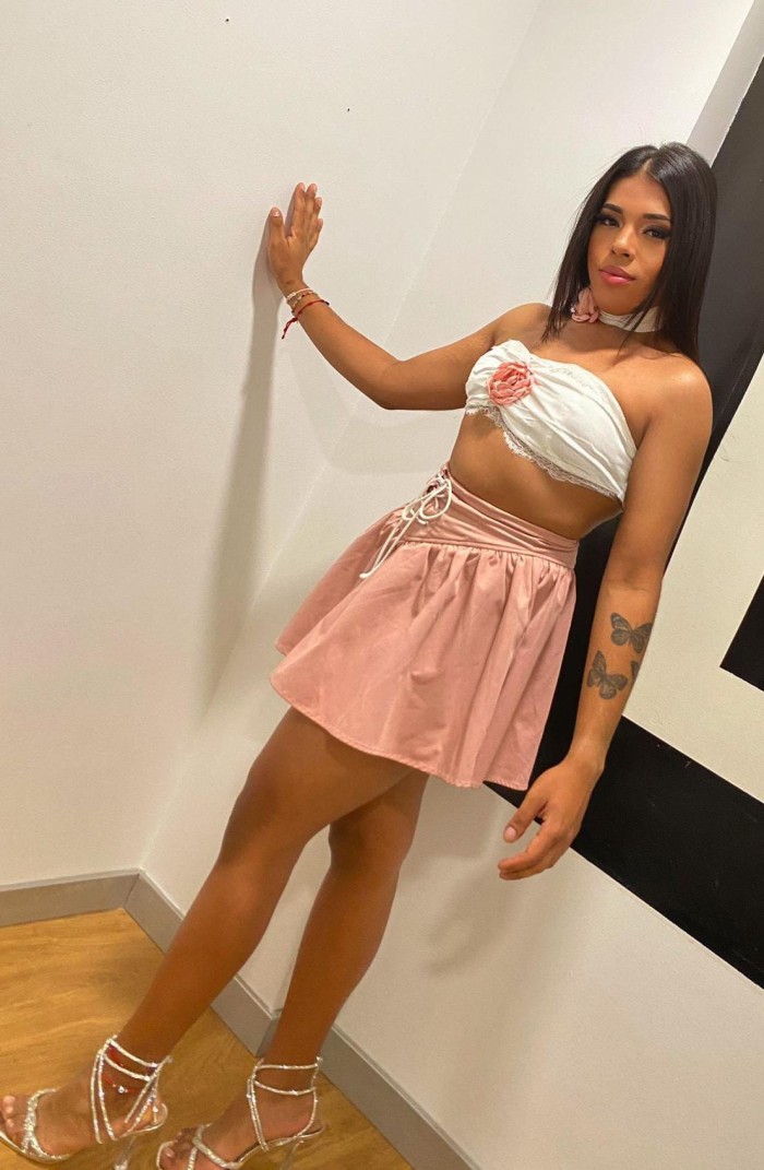 TU MUÑECA TRANS VEN Y JUEGA CONMIGO.