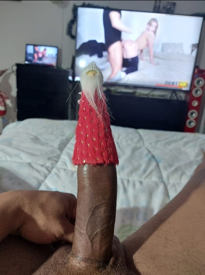 Pareja o chicas solas