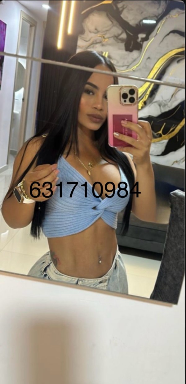 VENEZOLANA MORENA MUY COMPLETA TODOS TUS CAPRICHOS