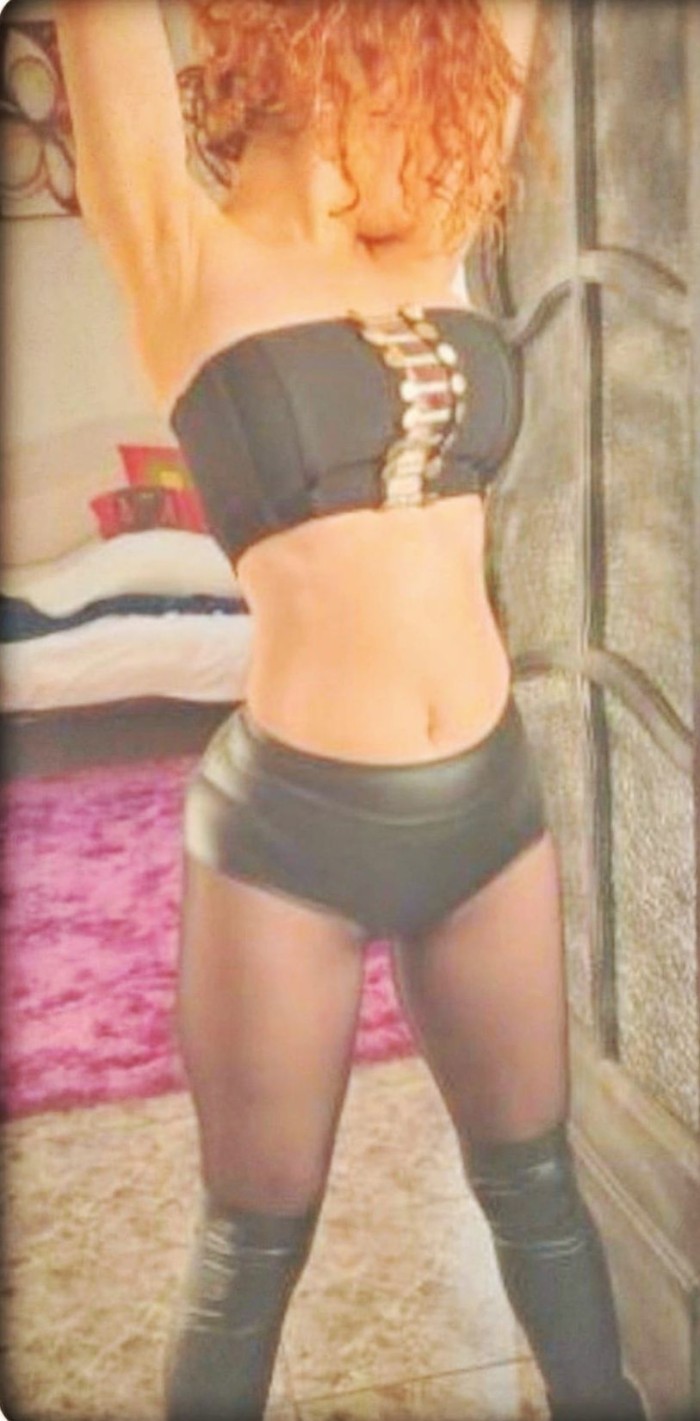 CATALANA EN GRANOLLERS CARIÑOSAMENTE E IMPLICADA