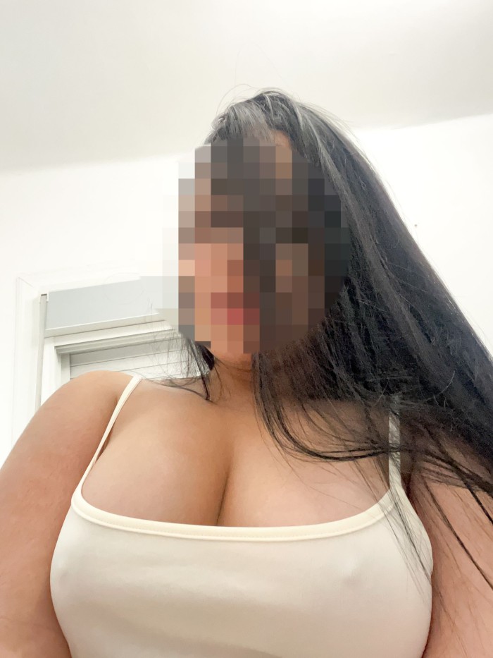 SEXI AMABLE DULCE CARIÑOSA