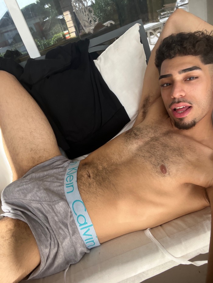 Niñato cañero en Madrid centro