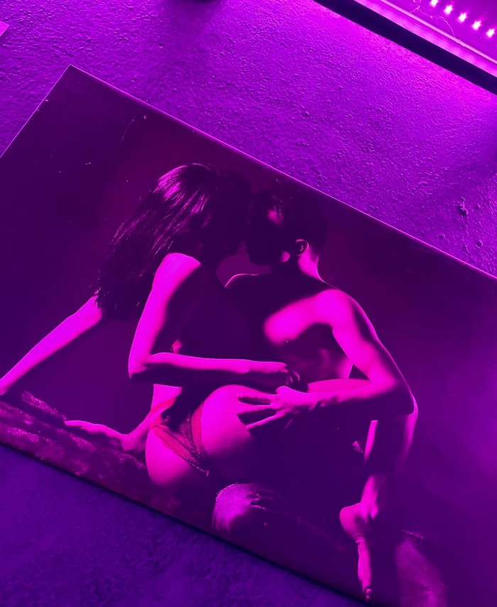 Amigas complacientes y muy juguetonas