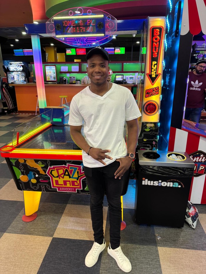 Dispuesto a complecerte