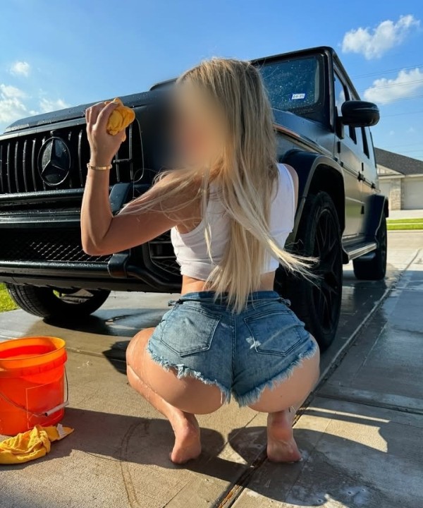 NOVEDAD CULONA REAL JOVEN CACHONDA COÑO APRETADO DELICIAS