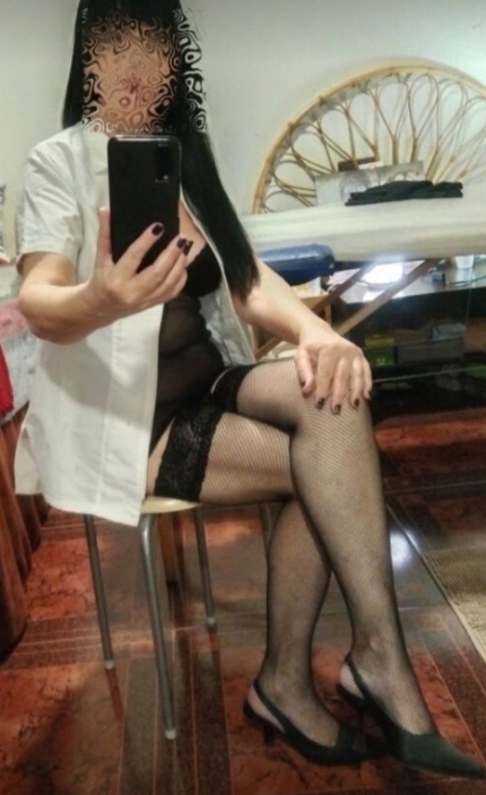 MASAJE PROFESIONAL, ENCANTADORA MADURITA
