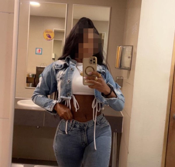 Tu polla en mis tetas