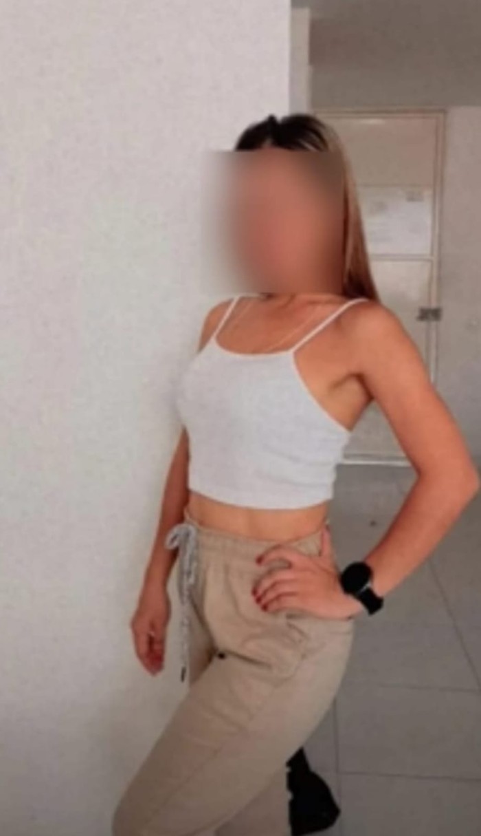 COLOMBIANA RUBIA GUAPISIMA CURVAS DE ESCANDALO