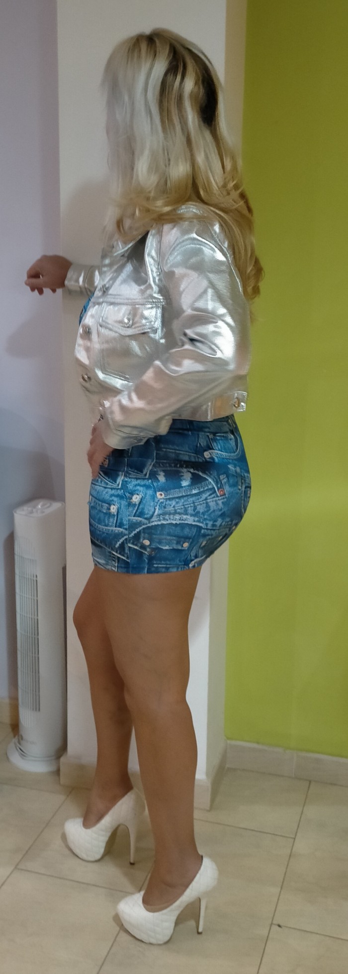 Si buscas tía buena y guapa…. Contacta conmigo