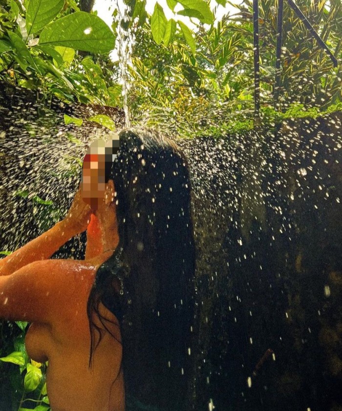 RECIEN DUCHADITA PARA TI