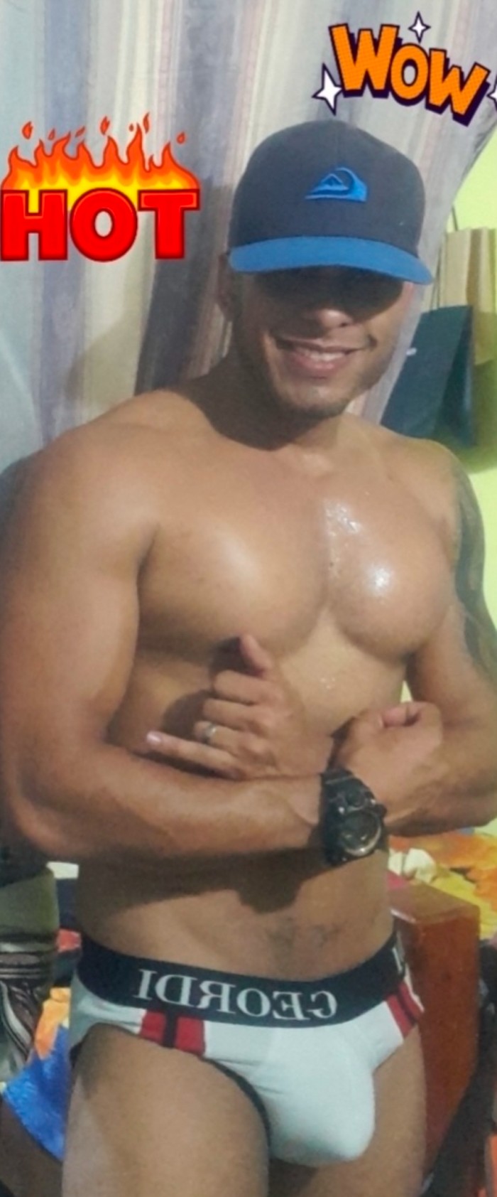 Latino morboso masculino dot