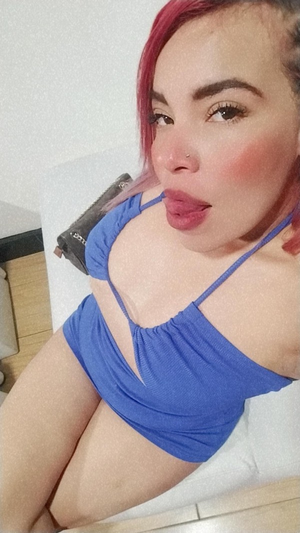 Latina Ardiente