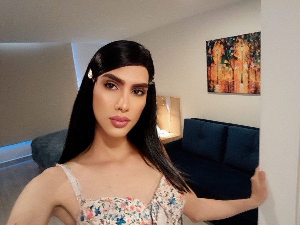 Hermosa trans colombiana versatil activa 20 cm pasiva culona y fiestera.