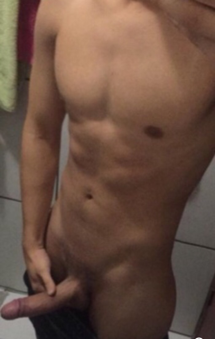 DANIEL GUAPÍSIMO REAL NO ENGAÑOS VEN  Y COMPRUÉBA HABITACIÓN CLIMATIZADA