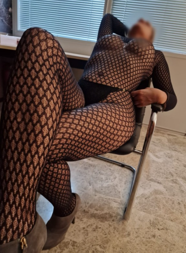 ESPAÑOLA SÚPER DELICIOSA