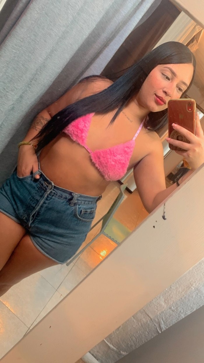 DELICIOSA, CON UN CULO QUE FLIPAS, SUPER CALIENTE