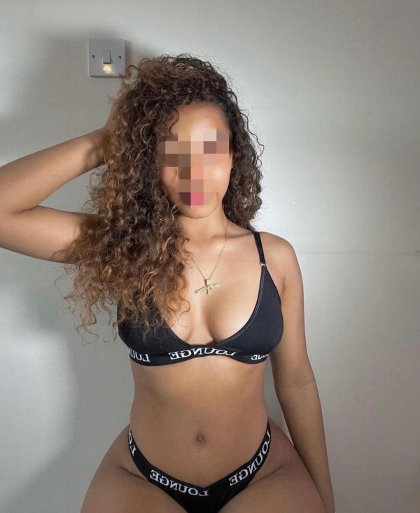 Brasileña atractiva