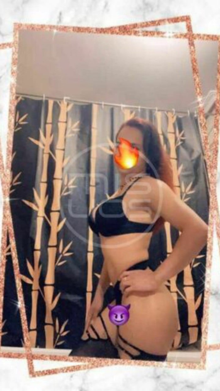 TRANS MUY DOMINANTE Y MUY PERRA RECIEN LLEGADA A V