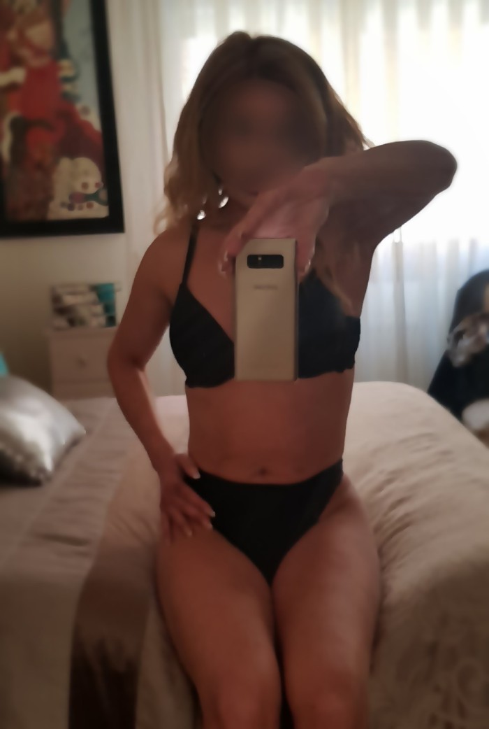 Transexual asturiana masajista profesional