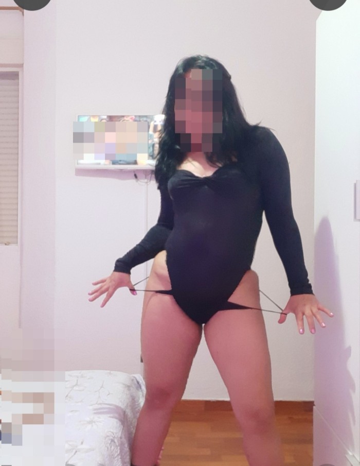 Colombiana Madurita Deliciosa