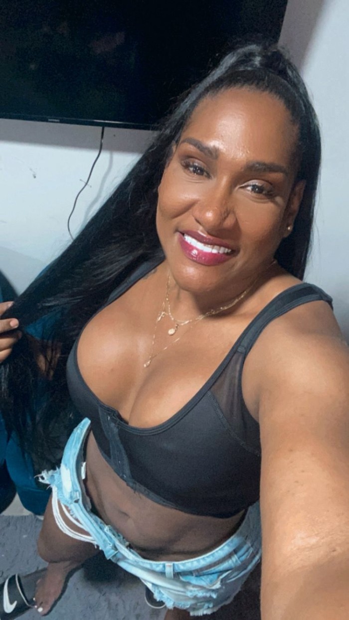 UN BOCADITO DE PLACER Y TERNURA