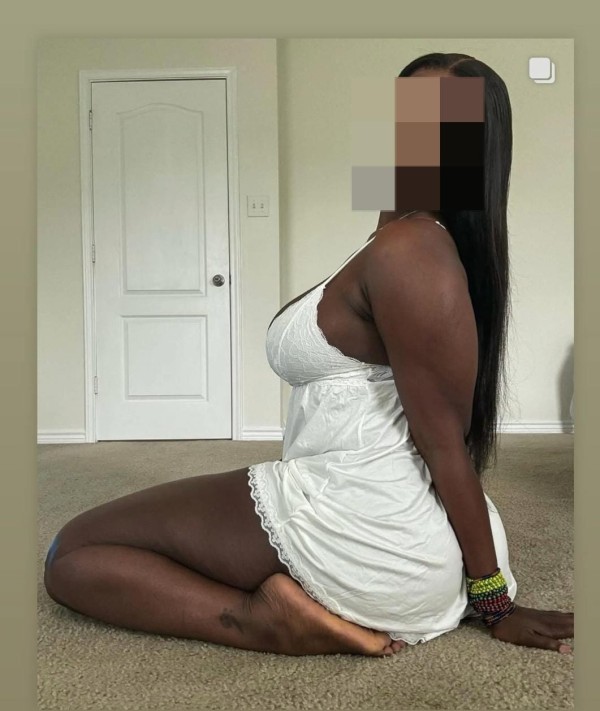 Latina extra caliente