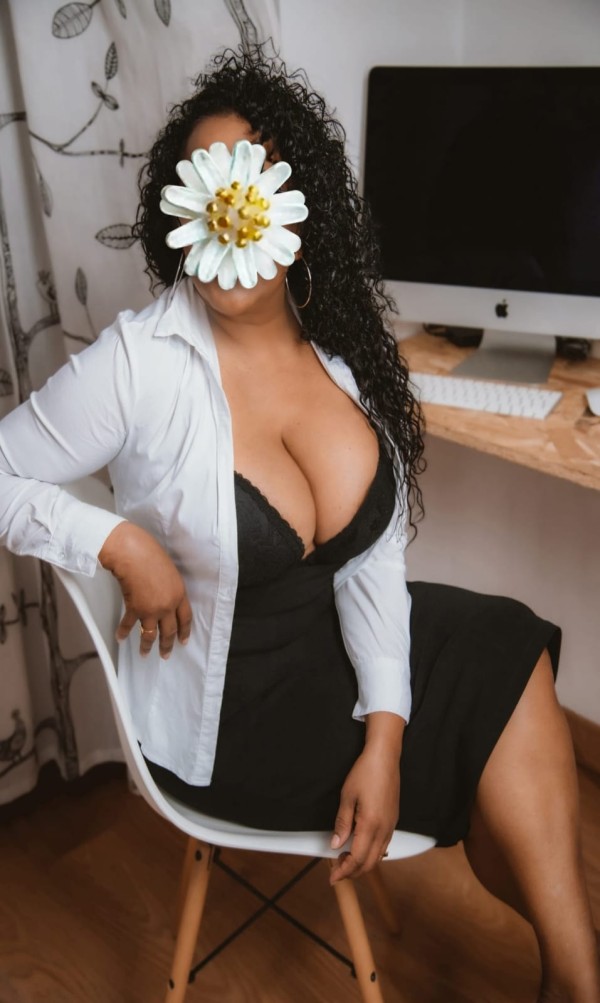 Hola mis amores soy Rubí