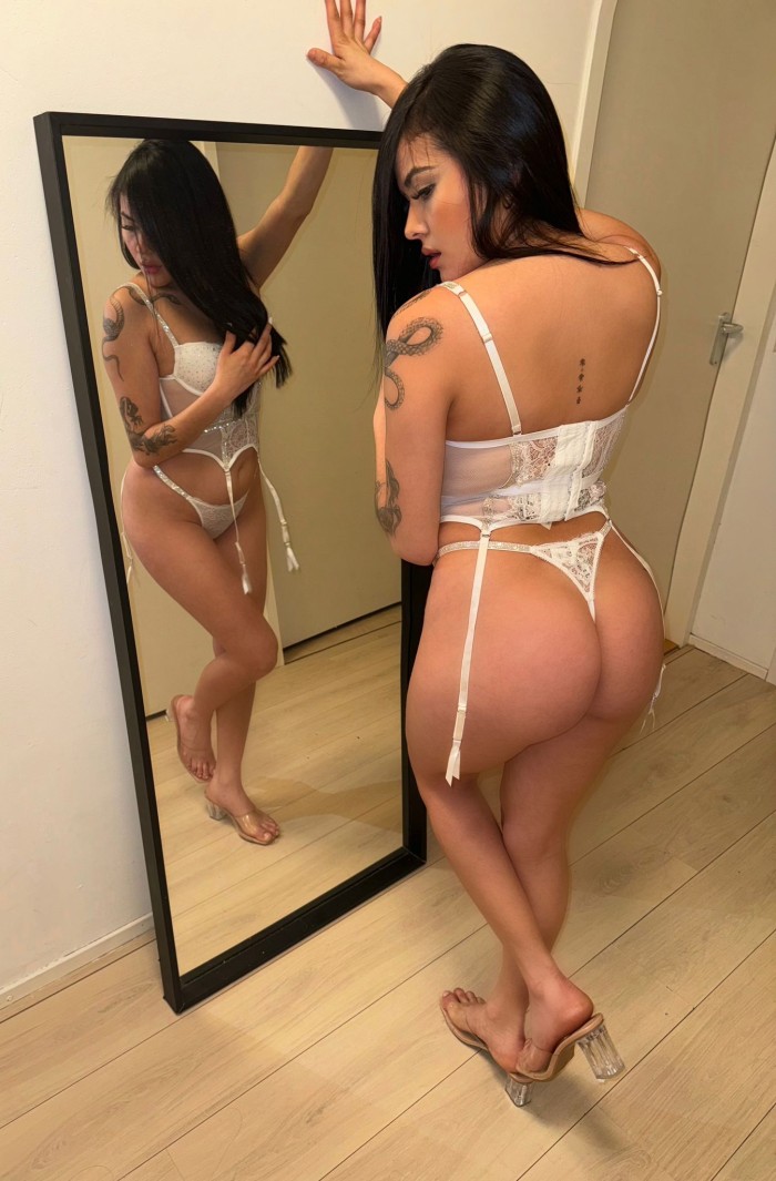 UNA MEZCLA DE GLAMOUR Y SEXO
